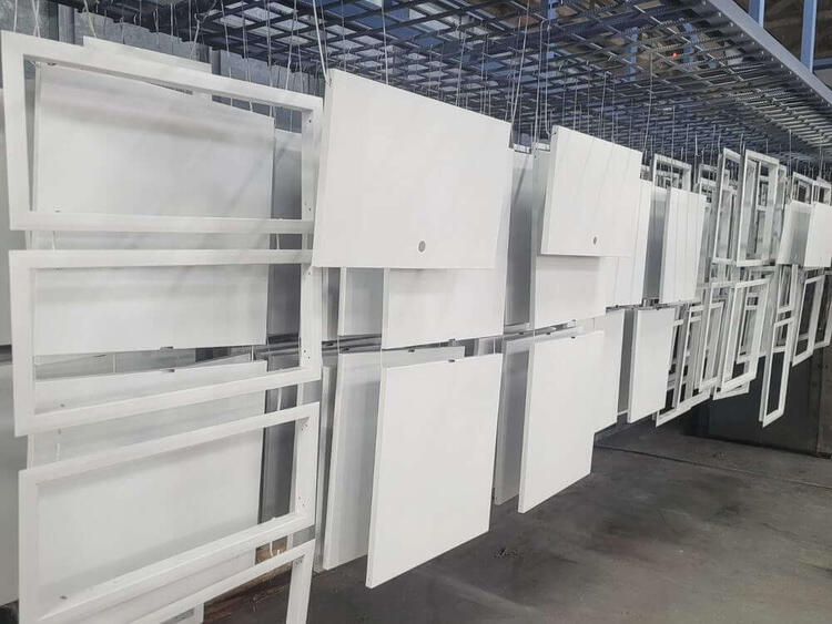 Полимерная порошковая окраска металла