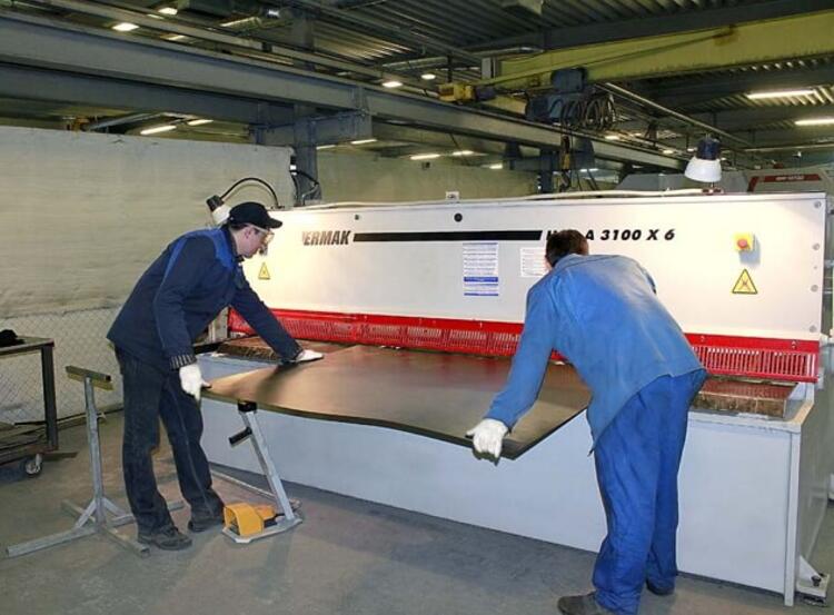 Рубка металла